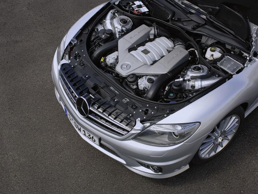 Mercedes-Benz CL63 AMG 2007 года  (фото 19 из 28)
